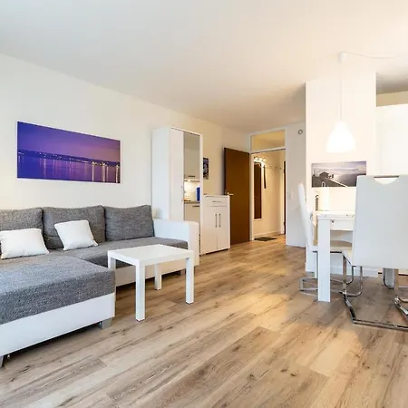 Ferienwohnpark Ein-zimmer-apartment 55 17 * Immenstaad am Bodensee